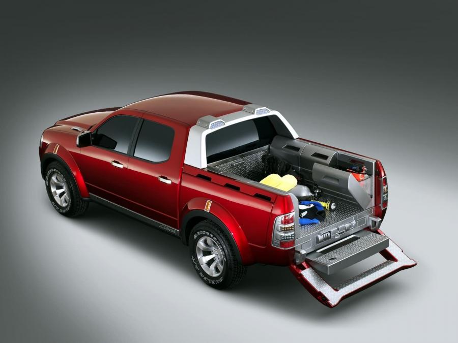  Ford 4-Trac Pick-Up Concept 2005 года  (фото 4 из 23)